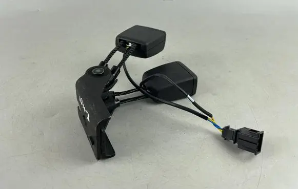 Volkswagen ID.4 Middle seatbelt buckle (rear) 11A857739