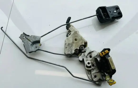 Nissan Micra Front door lock 8055291l66