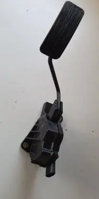 Subaru Forester SH Accelerator throttle pedal