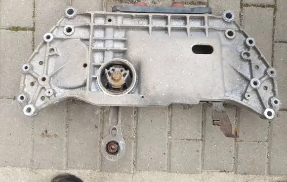 Volkswagen Golf VI Front subframe 1K0199369F