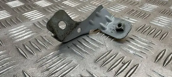 Audi A3 8Y Fender mounting bracket 8Y0821471A