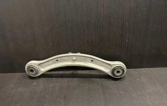 Volkswagen Touareg II Rear control arm 7L0505375A