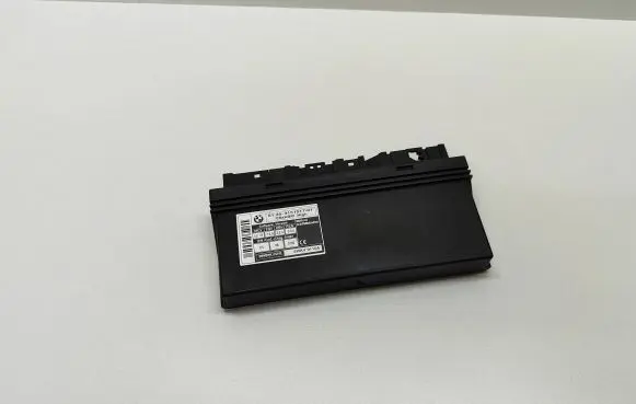 BMW 5 E60 E61 Comfort/convenience module 9151517 915151701 6135915151701