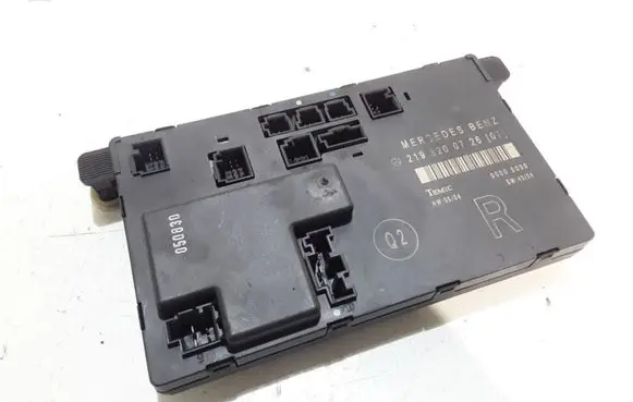 Mercedes-Benz CLS C219 Door control unit/module 2198200726