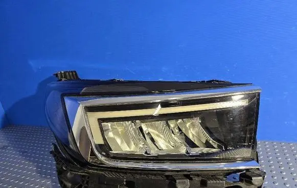 Opel Grandland X Headlight/headlamp 9850148080