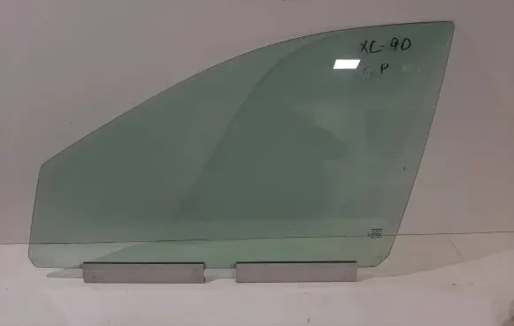 Volvo XC90 Front door window glass four-door 43R001582 E000199 DOT682M3240AS2