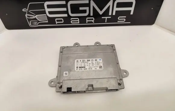 Mercedes-Benz S W221 Camera control unit module A2219002102 A2219015500 0275004015