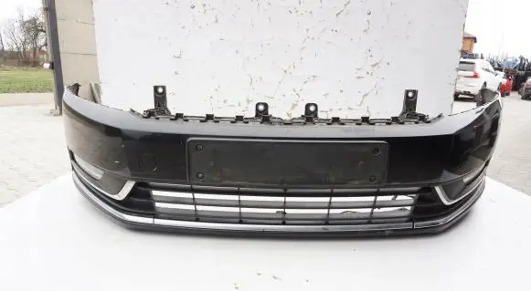 Volkswagen PASSAT B7 Front bumper