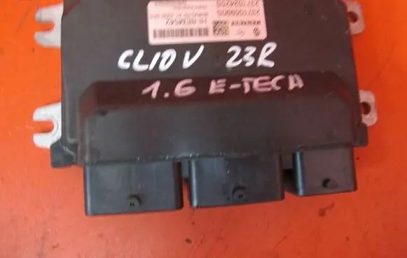 Renault Clio V Engine control unit/module 237105990S 237102425S