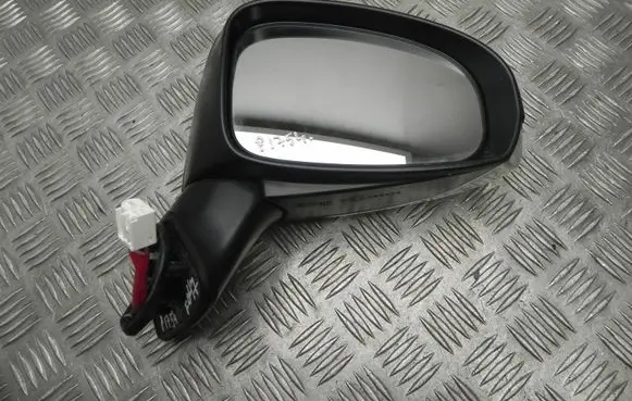 Toyota Verso-S Front door electric wing mirror E4023405