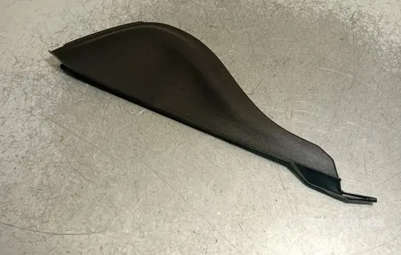 Dashboard side end trim
