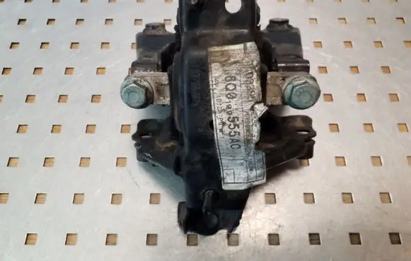 Seat Cordoba (6L) Gearbox mount 6Q0199555AC