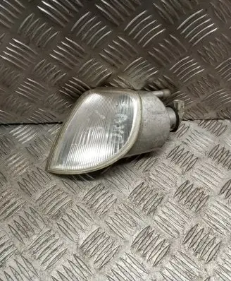 Citroen Saxo Front indicator light