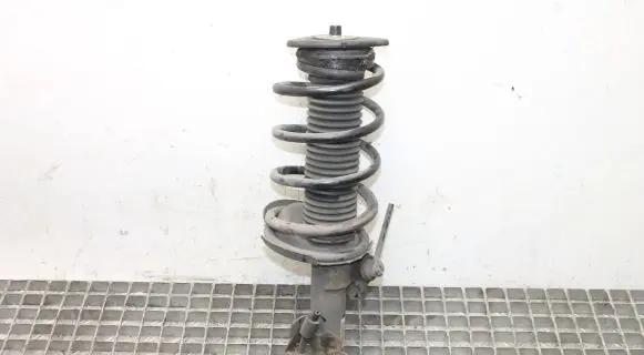 Mazda 3 II Front shock absorber/damper BBM234700A