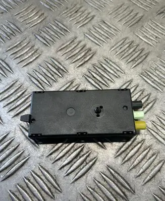 BMW 2 F45 Aerial antenna amplifier 9286372