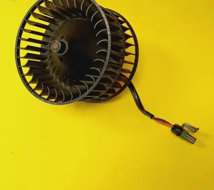 Renault Espace III Heater fan/blower 0130063507