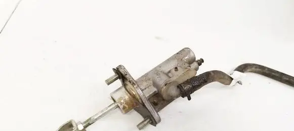 Mitsubishi Outlander Clutch master cylinder 