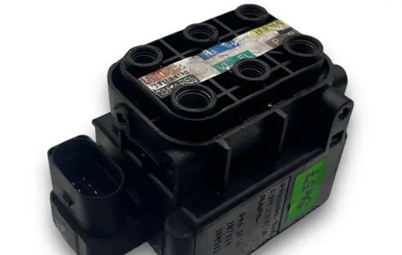 Mercedes-Benz E W213 Central body control module S3457 A0993200258