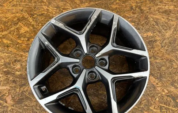 KIA Ceed R17 alloy rim 52910J7600