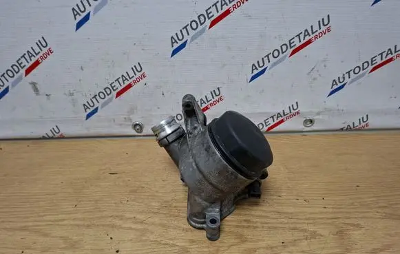 BMW X5 E70 Oil filter mounting bracket 7516383