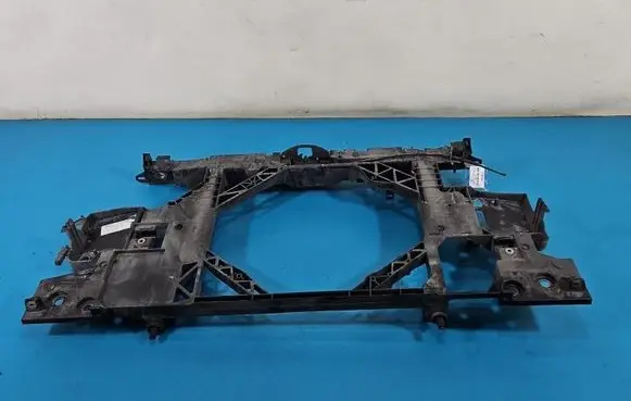Renault Megane III Radiator support slam panel 752100004R IMPRK1539041