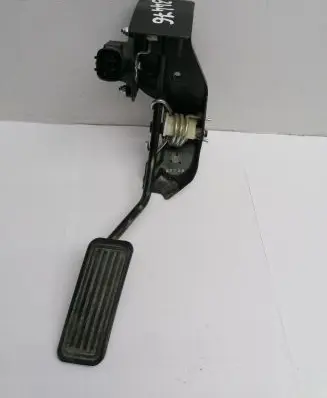 Toyota Avensis T250 Accelerator throttle pedal 7811135030