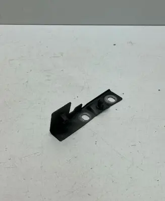 Audi A8 S8 D5 Fender mounting bracket 4N0821469A