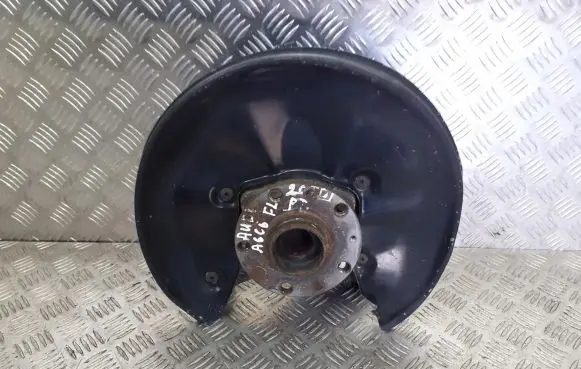 Audi A6 S6 C6 4F Rear wheel bearing hub 
