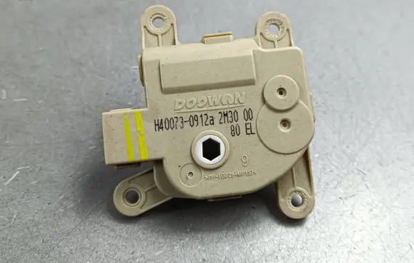 KIA EV6 Air flap motor/actuator H400730912 2M3000
