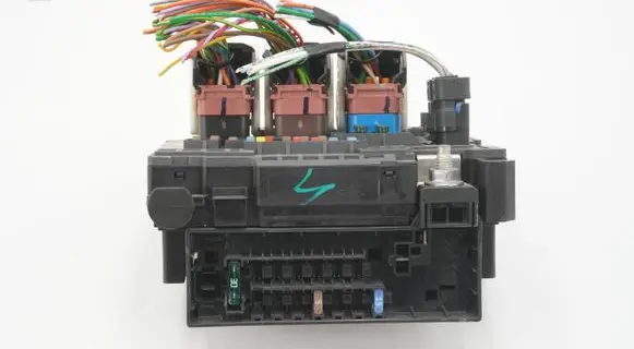 Citroen DS4 BSM Control unit 9677987380 9674917380