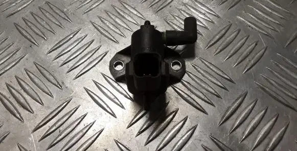 Volvo V40 Vacuum valve 9688124580
