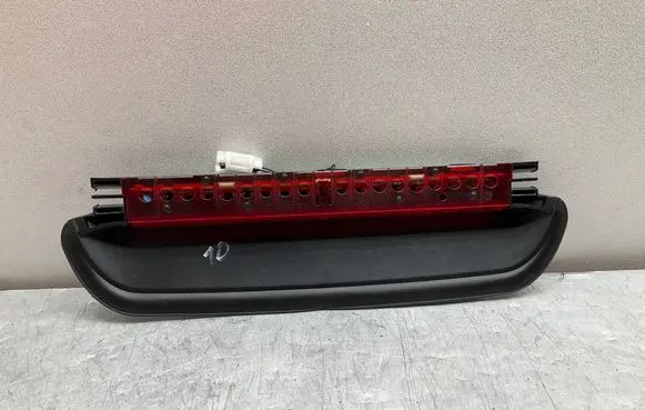 BMW 3 E92 E93 Third/center stoplight 479311