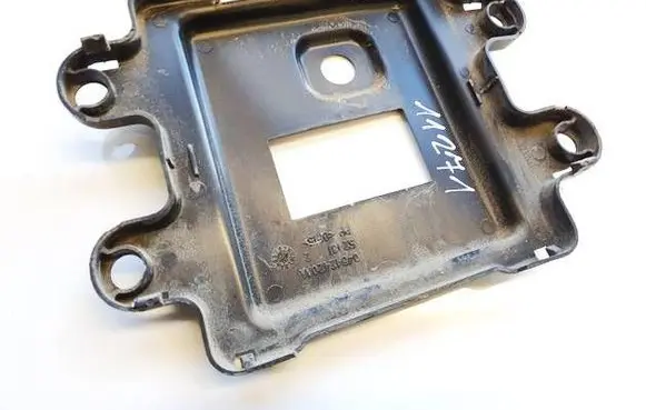 Jeep Grand Cherokee (WK) Other exterior part 04842420AA