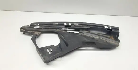 Volvo XC60 Front bumper mounting bracket 30763434