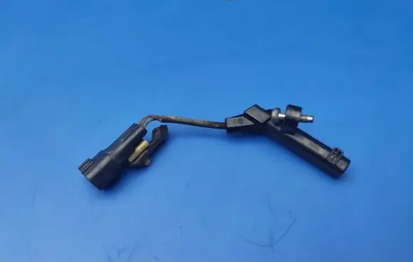 Jaguar XF Crankshaft position sensor 4R8Q6C315AE