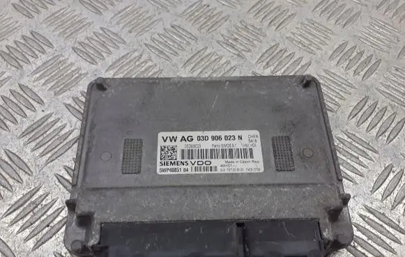 Skoda Fabia Mk1 (6Y) Engine control unit/module ECU 03D906023N