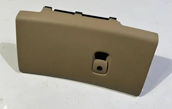 Chevrolet Corvette C6 Glove box 36691