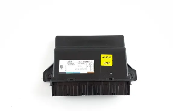 Ford Mondeo MK IV Door central lock control unit/module 7S7T19G481CC 5WK48799E