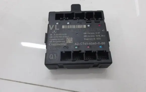 Mercedes-Benz E W212 Door control unit/module A2129011405