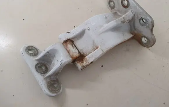 Ford Transit Custom Loading door upper hinge 