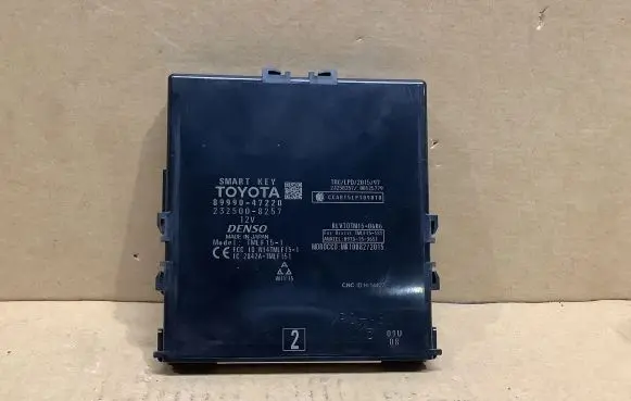 Toyota Prius (XW50) Keyless (KESSY) go control unit/module 8999047220 2325008257