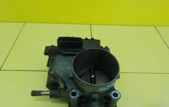 Mitsubishi Outlander Throttle body valve 14SP36