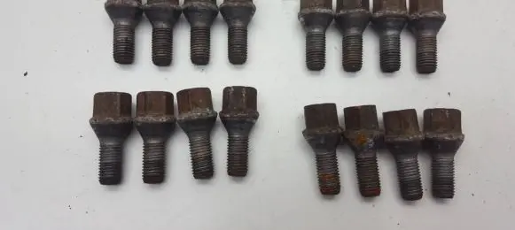 Fiat Grande Punto Nuts/bolts 