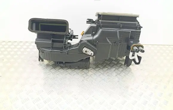 Subaru Forester SK Interior heater climate box assembly 72100SJ812