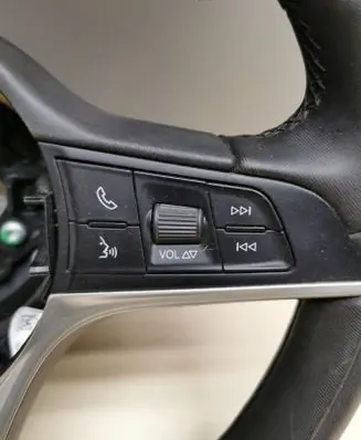 Alfa Romeo Giulia Steering wheel 01561262920 1049926X66