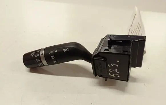 Mazda 3 II Indicator stalk 17D682