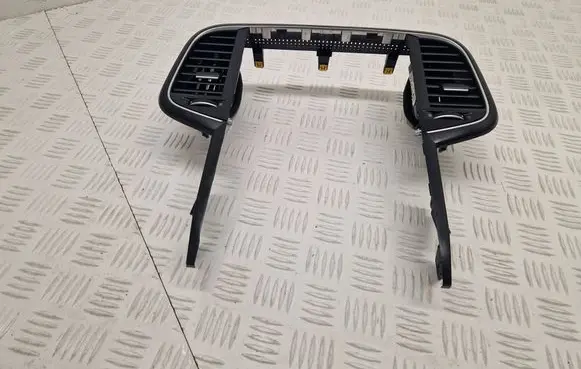 Renault Talisman Dash center air vent grill 682603660R