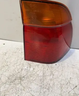 BMW 5 E39 Rear/tail lights 8361672 090619990515