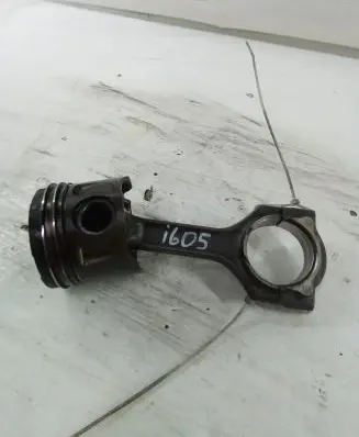 Opel Insignia A Piston with connecting rod A20DTH