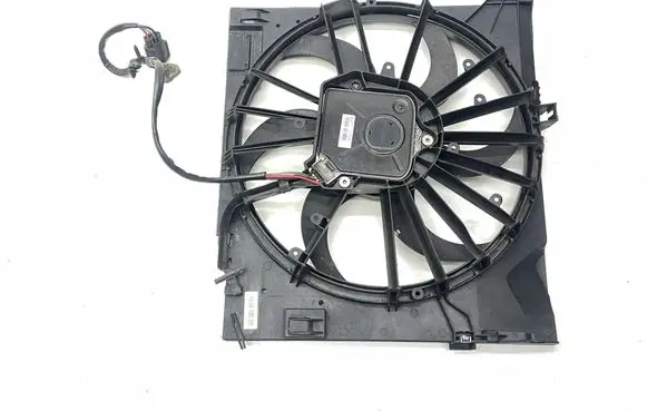 Jaguar F-Type Electric radiator cooling fan 1716391903 T2R25161